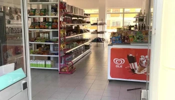 Café e Mini Mercado - 2560-629 Torres Vedras