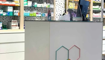 Farmacia Salcidos C.b. - 80
