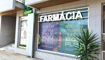 Farmacia Vale Do Mouro, Lda - Loja 9