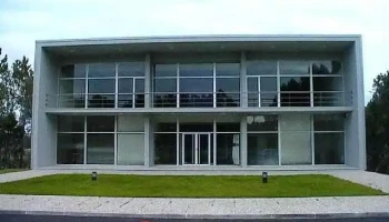Plural Ii - Distribuidora Farmacêutica, Lda - 2500-303 Caldas Da Rainha
