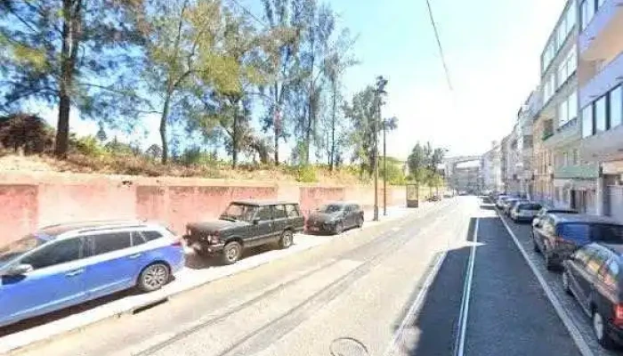 Deepet Pharna -  Street View E 360deg - Lisboa