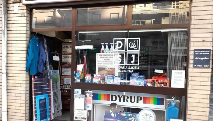 Drogaria S Joāo - 4715-037 Braga