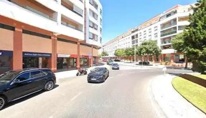 Farmacia Alto De Alges Street View E 360deg - Algés
