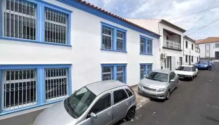 Farmacia Borges Da Ponte Tudo - Rabo De Peixe