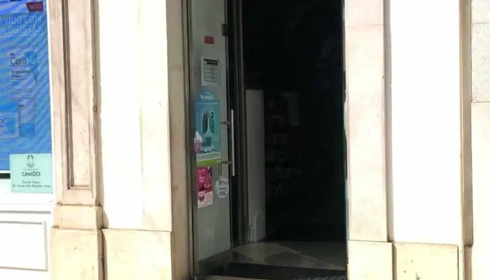 Farmacia Camoes Do Proprietario - Lisboa