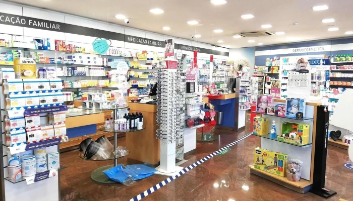 Farmacia Confiança - 4410-089 Serzedo