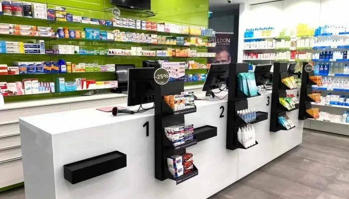 Farmacia De Frielas Do Proprietario - Frielas