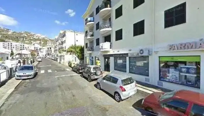 Farmacia Lobos Mar Street View E 360deg - Câmara De Lobos