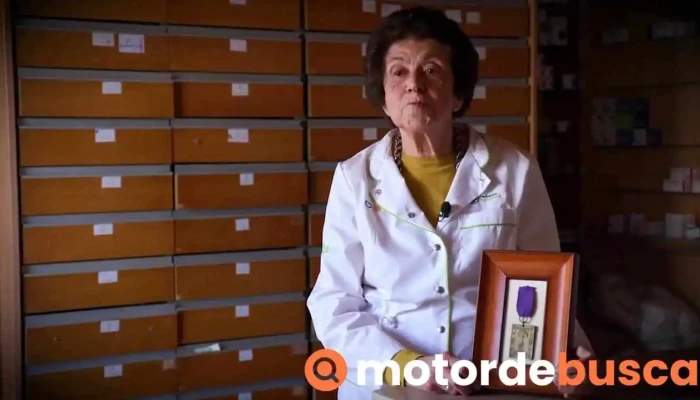 Farmacia Madalena Videos - Madalena