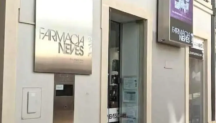 Farmácia Neves - Lagos