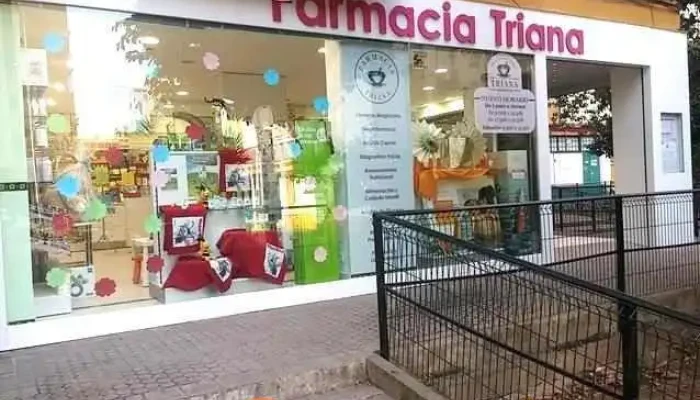 Farmacia Triana - Lda. Lourdes Muñoz Gallardo - Nucleo Santa Ana