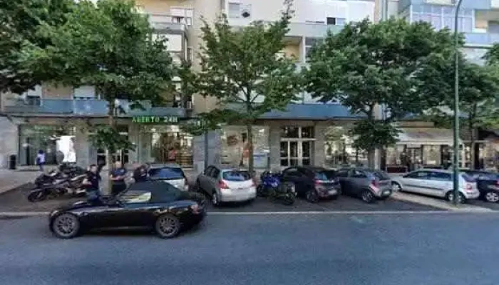 Farmacias Gap Street View E 360deg - Lisboa