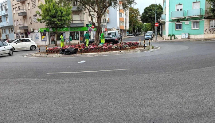 Meu Super P. 25 Abril (Amadora) - 2700-850 Amadora