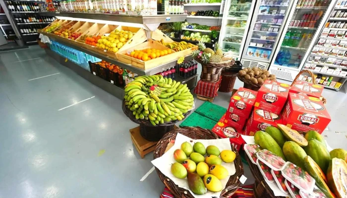 Supermarket Sabores da ilha - Estr. Avelino Pinto 72 Fração X